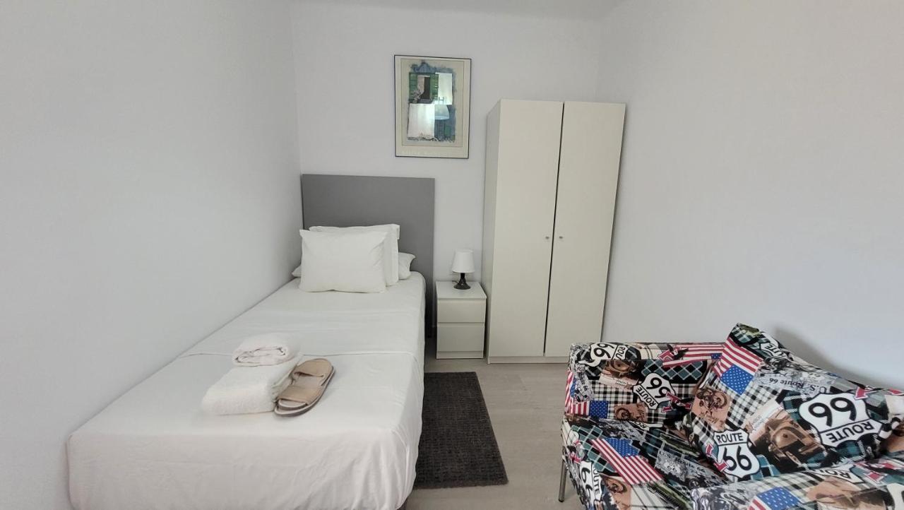 Apartaments B O D Collblanc L'Hospitalet de Llobregat Ngoại thất bức ảnh