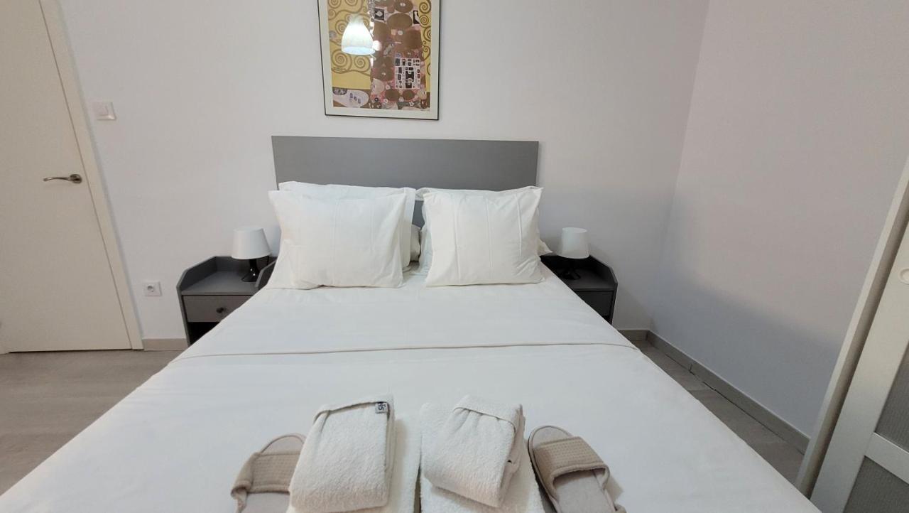Apartaments B O D Collblanc L'Hospitalet de Llobregat Ngoại thất bức ảnh