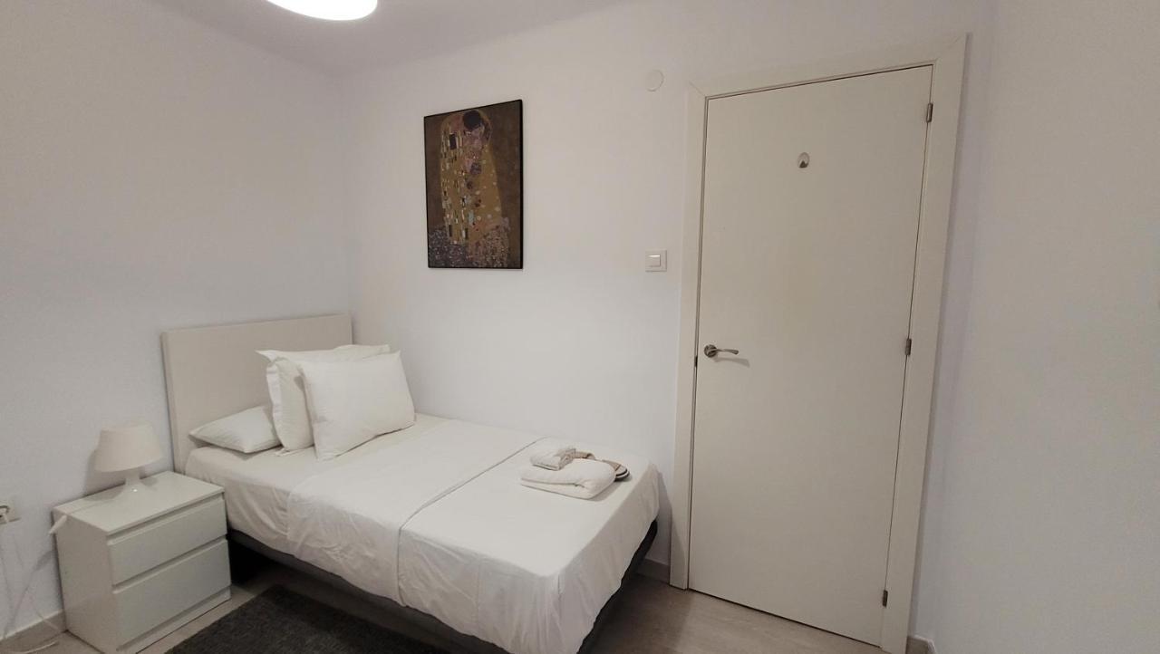 Apartaments B O D Collblanc L'Hospitalet de Llobregat Ngoại thất bức ảnh